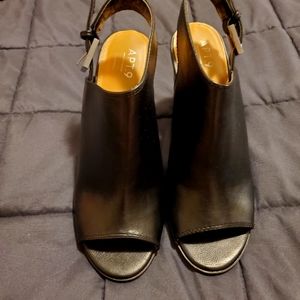 Apt. 9 Block heel